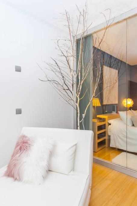 Atocha, Precioso Piscina Y Parking At Lavapies Apartment Madrid Exterior photo